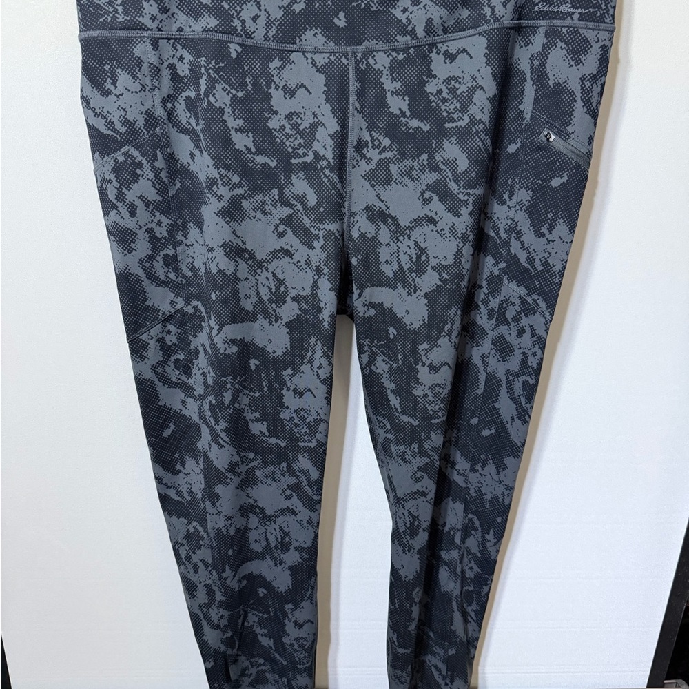 Eddie Bauer Traverse Trail Black/Gray print Leggings, Women’s 2x, NWOT